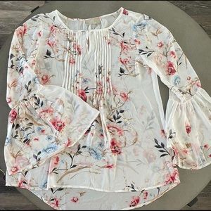 Pretty 2 pc Floral Top/Blouse